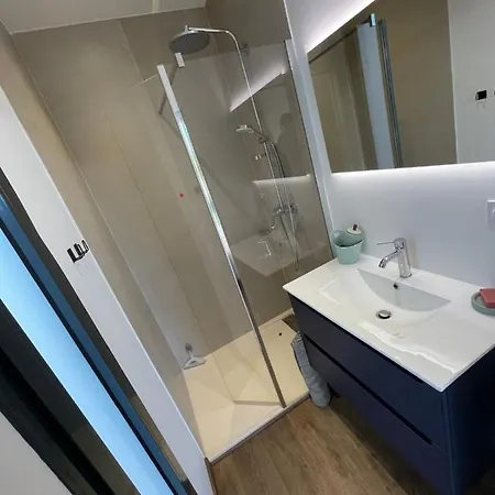 Magnifique Contemporaine Climatise Piscine Ref Notre Dame Villa