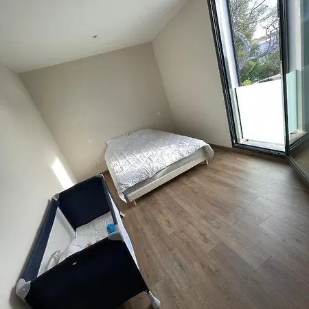 Vila Magnifique Contemporaine Climatisee Piscine Ref Notre Dame