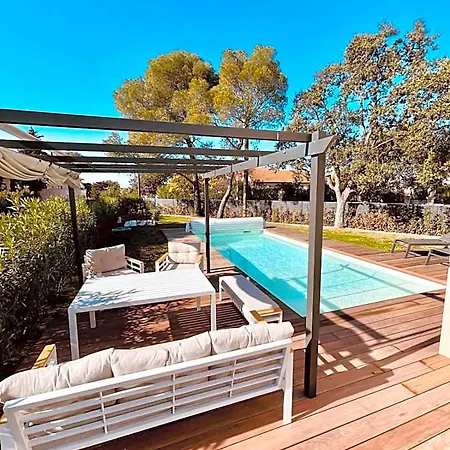 Magnifique Contemporaine Climatisee Piscine Ref Notre Dame Saint-Raphaël