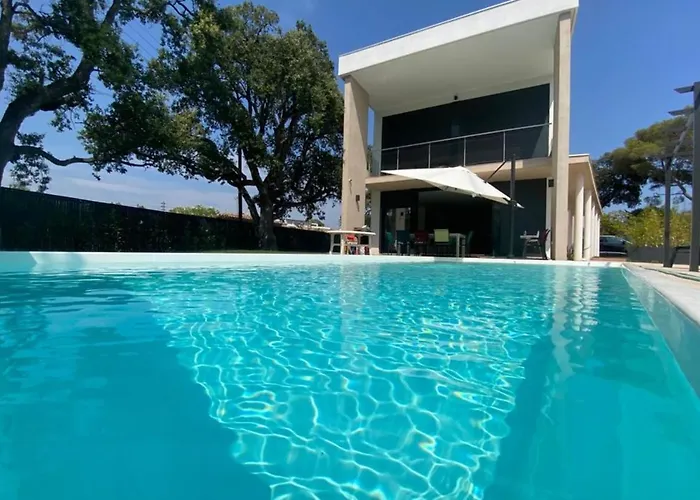 Magnifique Contemporaine Climatisee Piscine Ref Notre Dame Vila Saint-Raphaël