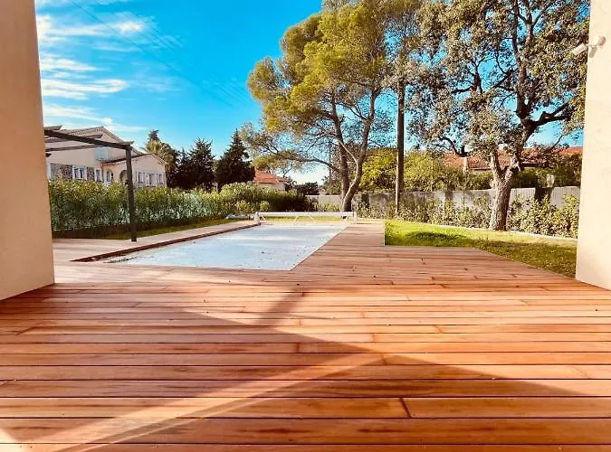 Magnifique Contemporaine Climatisee Piscine Ref Notre Dame Vila Saint-Raphaël